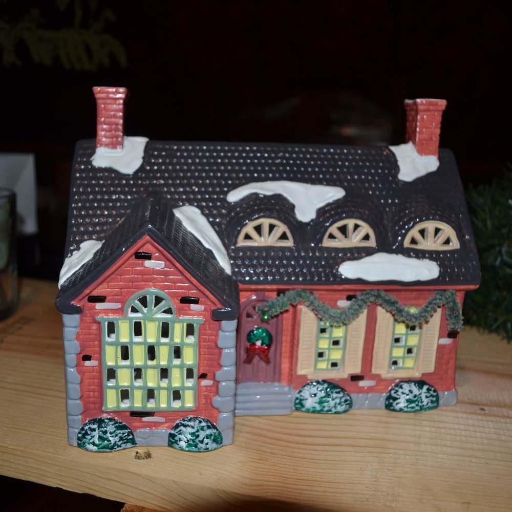 Snow Village, Stonehurst House, Department 56